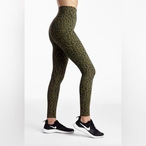 NWOT | DYI | Full Length Hunter Green Leopard Print Leggings (SMALL)